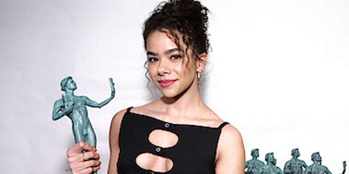 2023 SAG Awards Broadcast – Live on Netflix & More