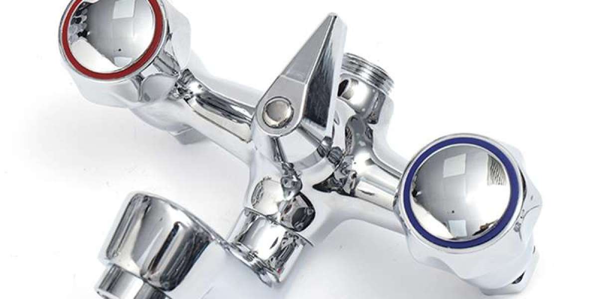 How Bathroom Faucets Balance Form and Function